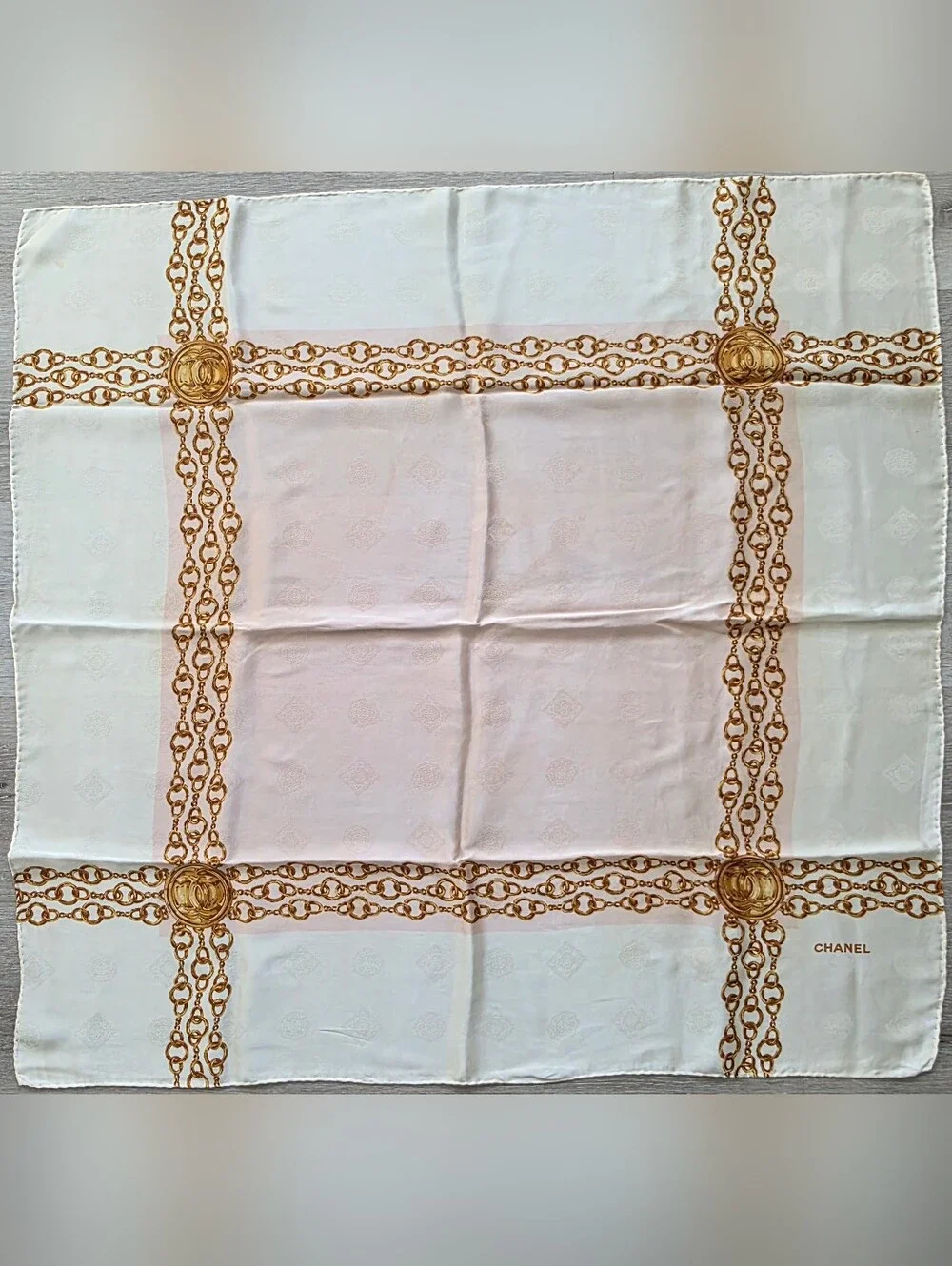 Auth CHANEL Pink & Cream Gold Chain-Print Silk Scarf - Picture 2 of 7